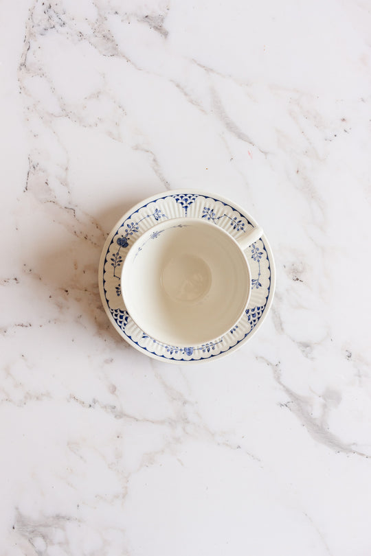 antique Furnivals England blue and white set