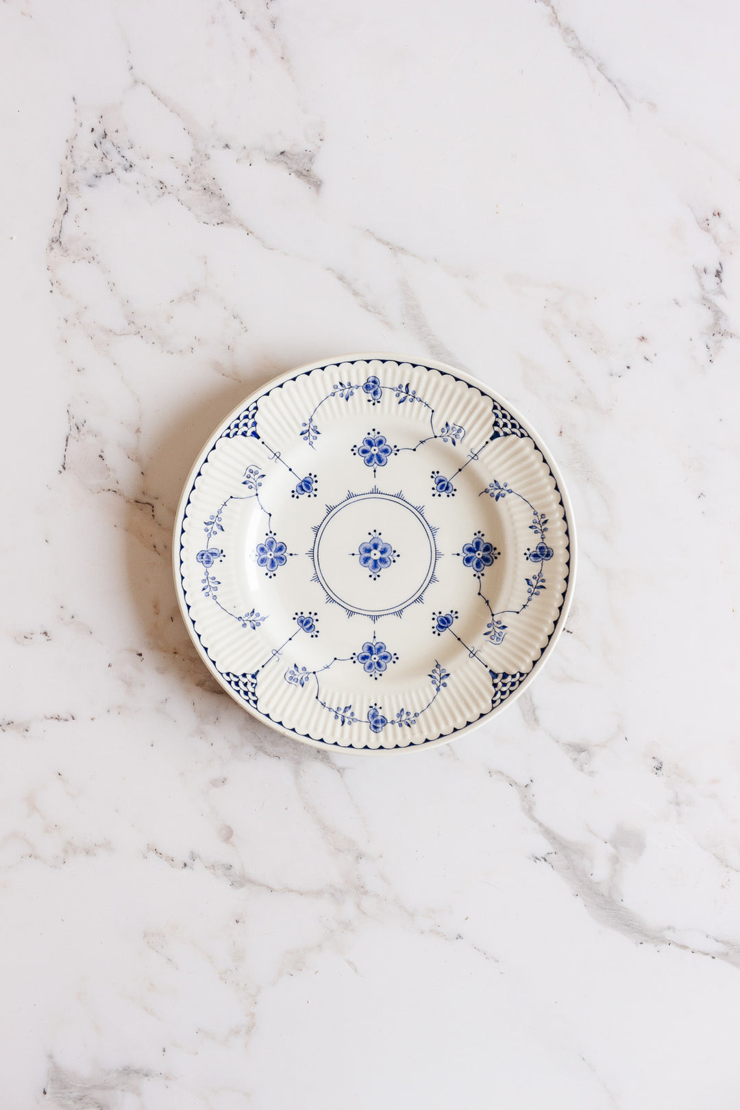 antique Furnivals England blue and white set