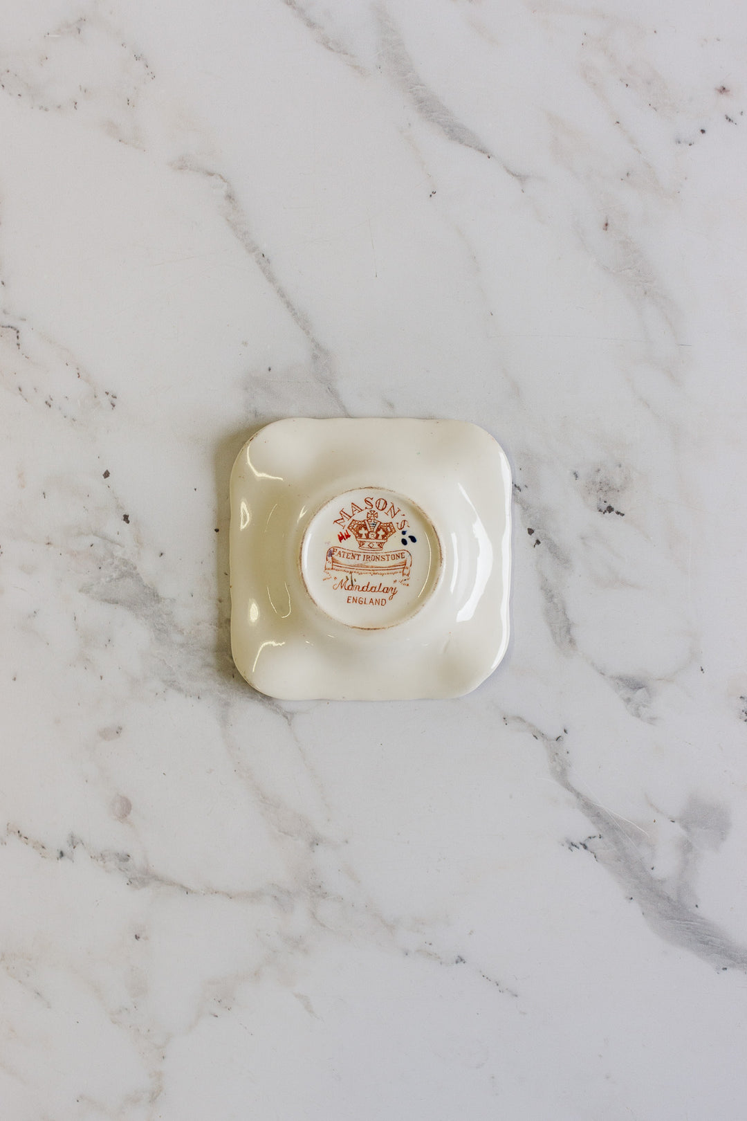 mason's "mandelay" ceramic ashtray
