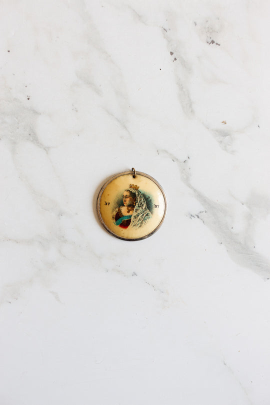 queen Victoria 1897 commemorative diamond Jubilee souvenir pendant