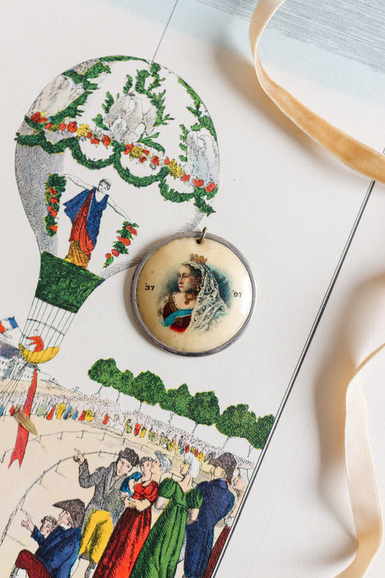queen Victoria 1897 commemorative diamond Jubilee souvenir pendant
