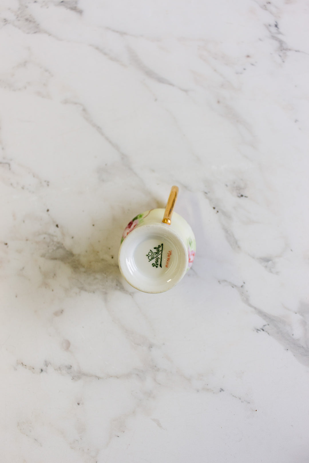 set of four 1930s rosenthal bavaria demitasse cups and saucers with 22k gold plating