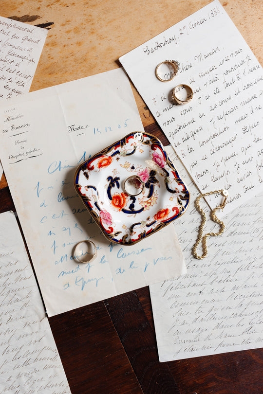 mason's "mandelay" ceramic ashtray