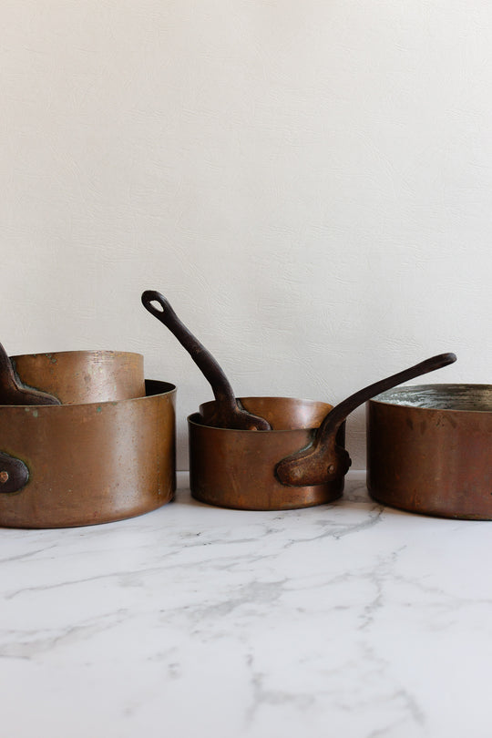 set of 5 antique french copper and cast iron pots
