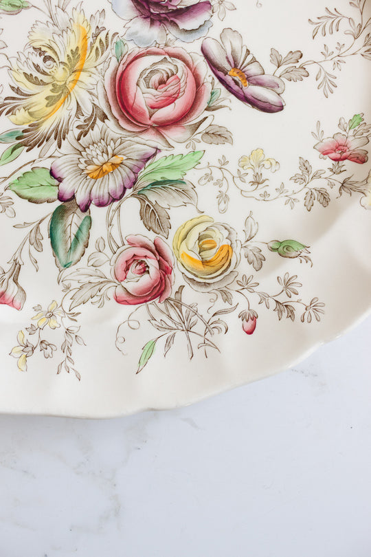 Johnson Bros “Sheraton” Dishware Set (circa 1944–1955)