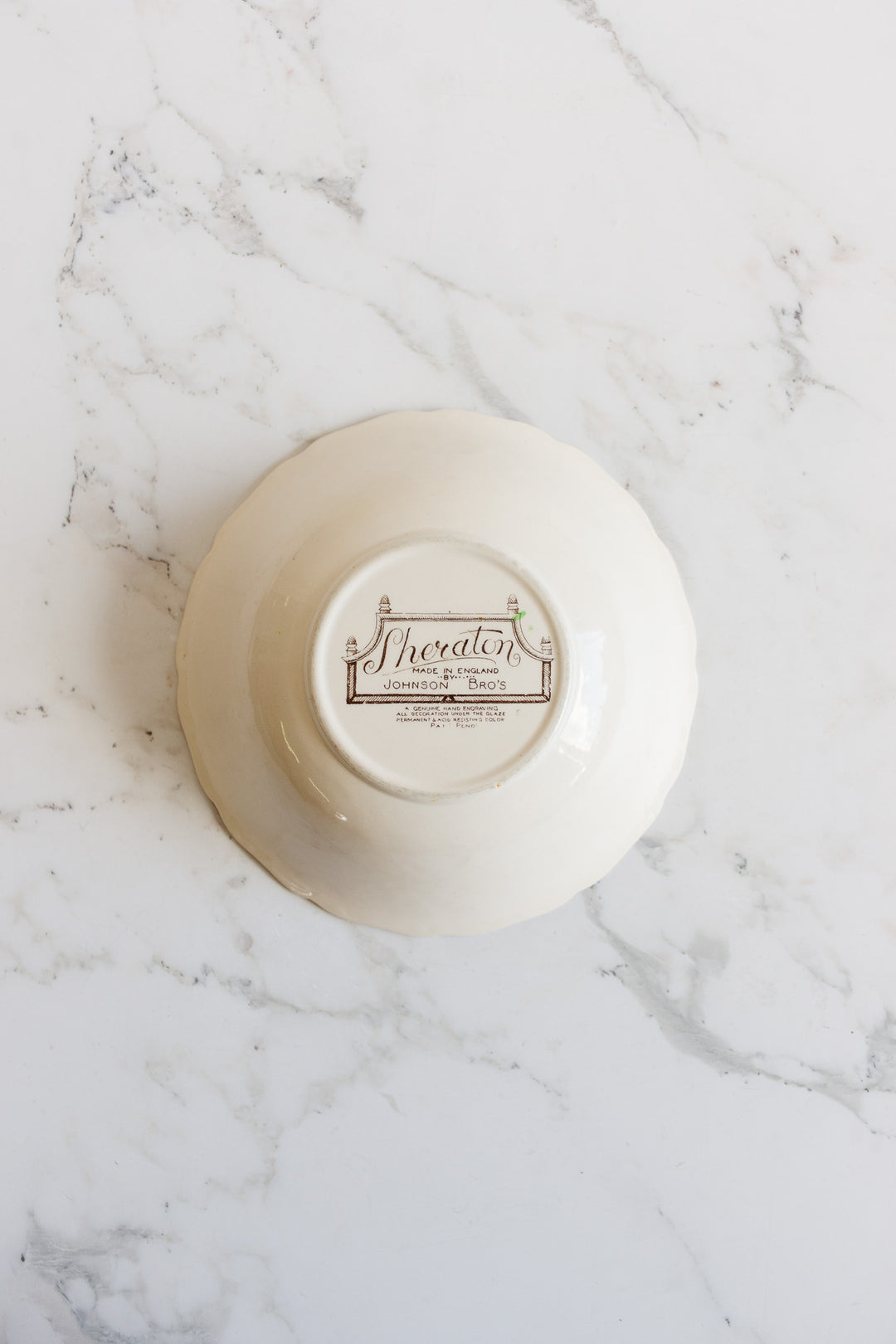 Johnson Bros “Sheraton” Dishware Set (circa 1944–1955)