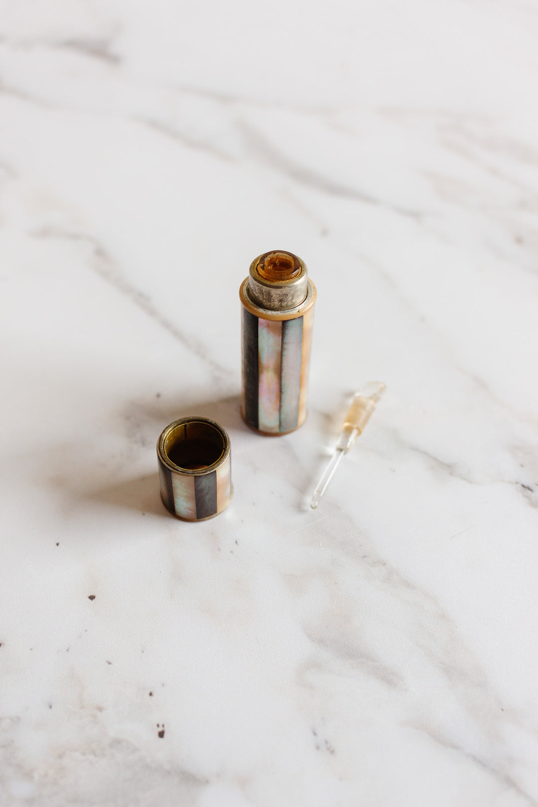petite 1930s French mother of pearl refillable perfume dabber
