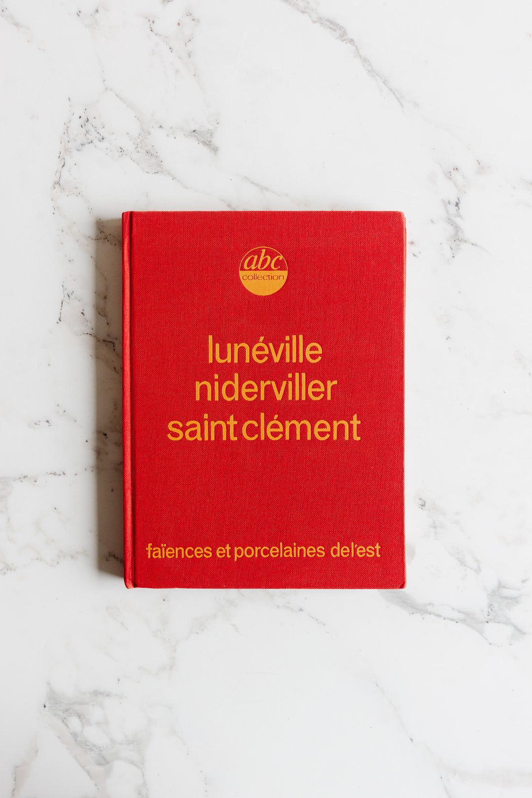 vintage french "faïencerie"  book collection