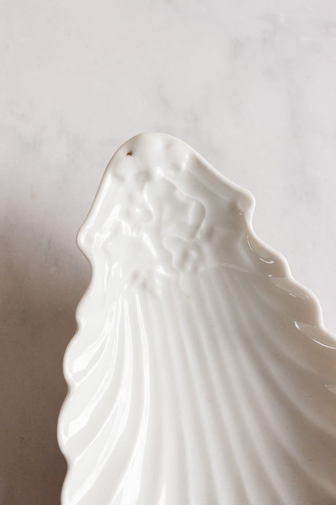 antique French “coquillage” porcelain ravier