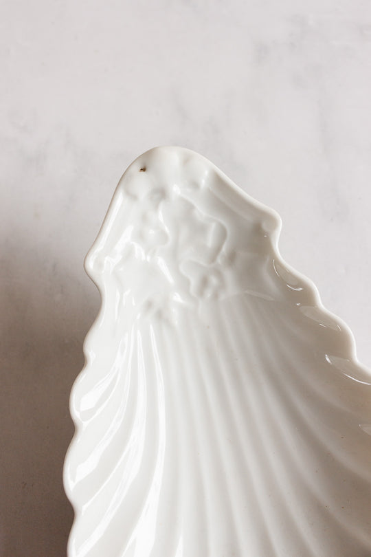 antique French “coquillage” porcelain ravier