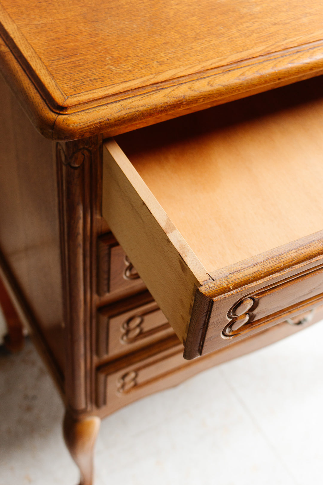 vintage french louis xiv oak chest of drawers