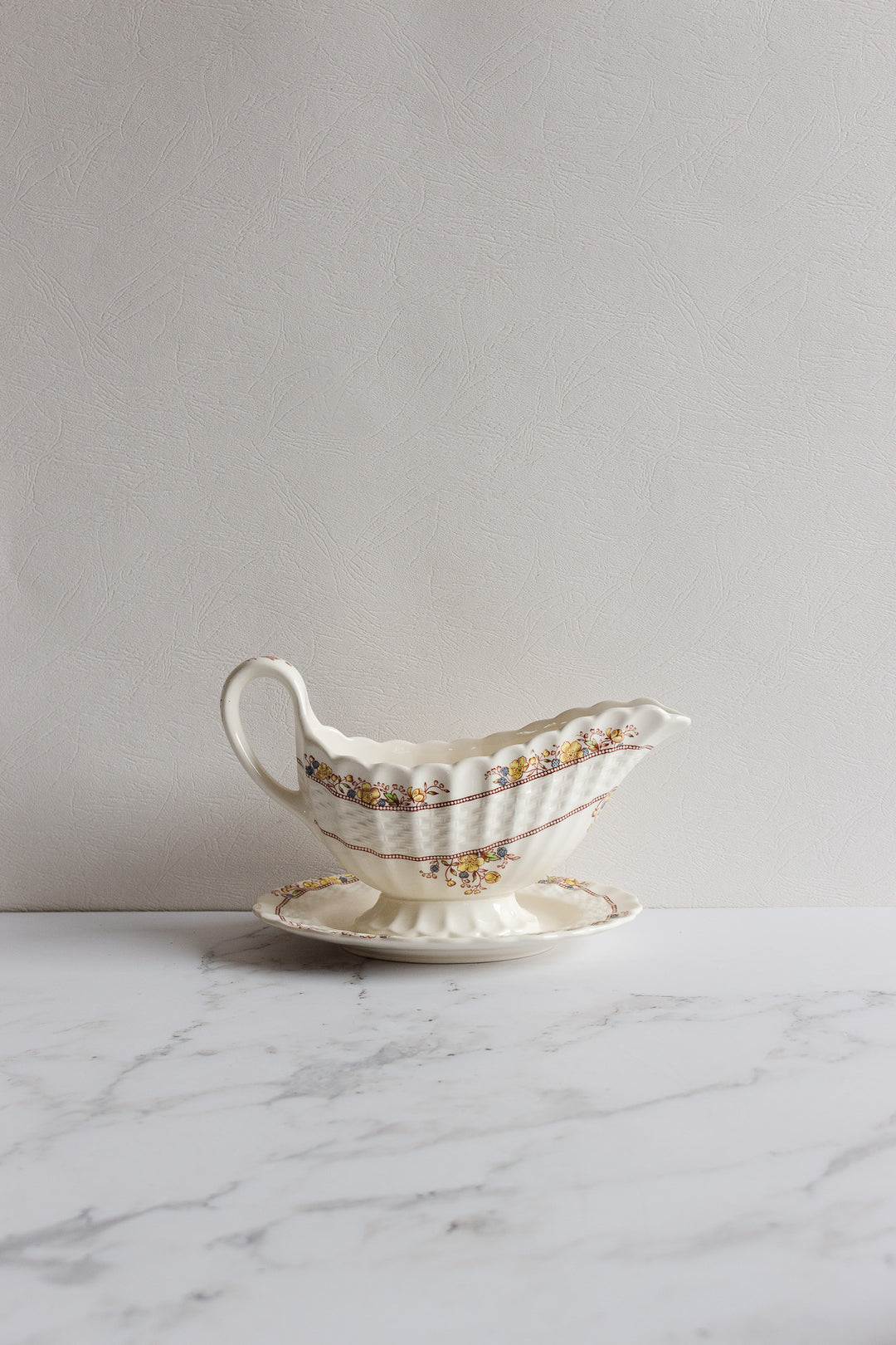 midcentury copeland spode "buttercup" gravy boat