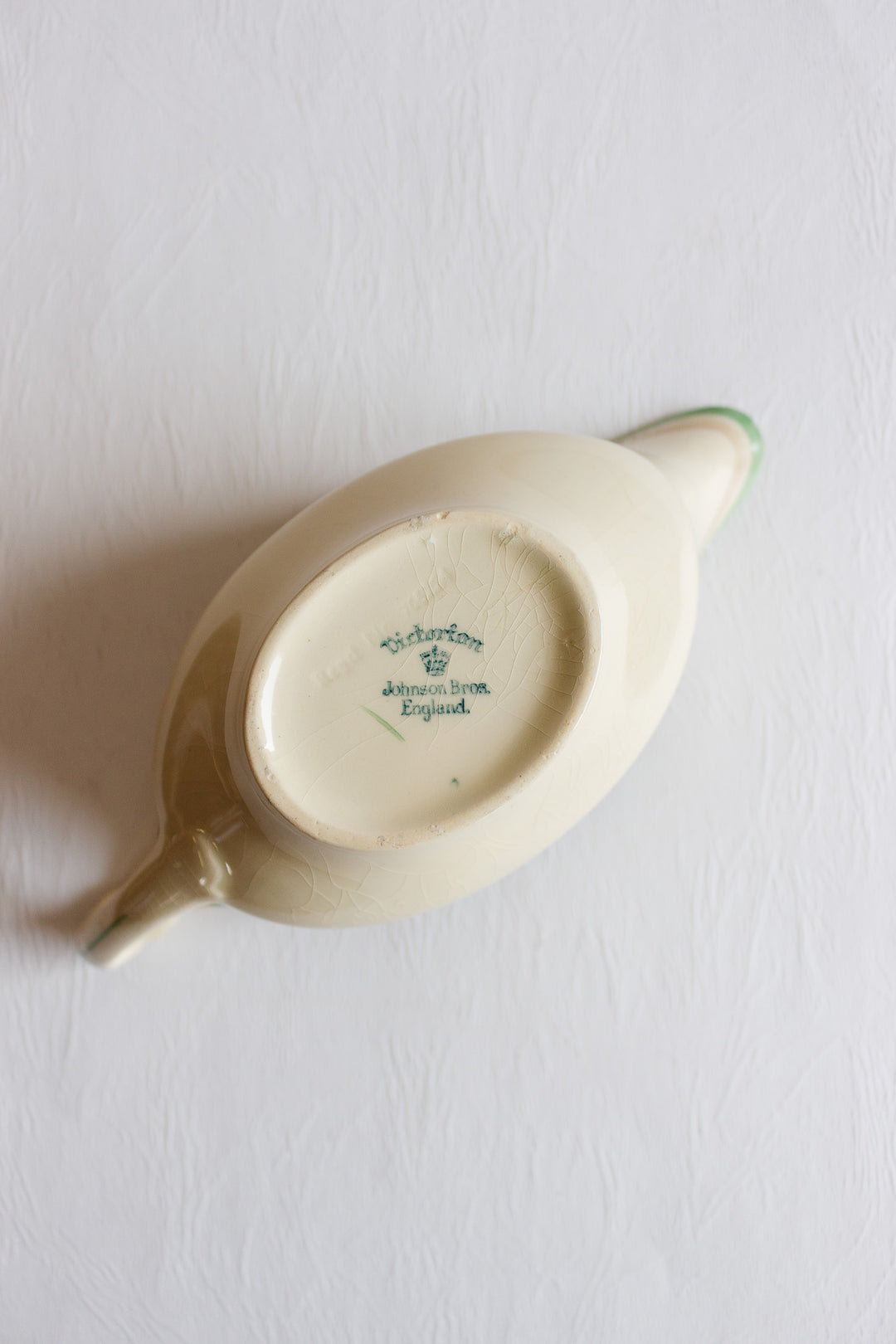 1920s "victorian" gravy boat by Johnson bros