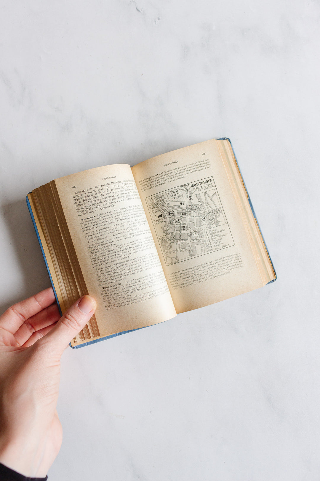 turn of the century French “guides conty” travel guide book, “bords de la loire”