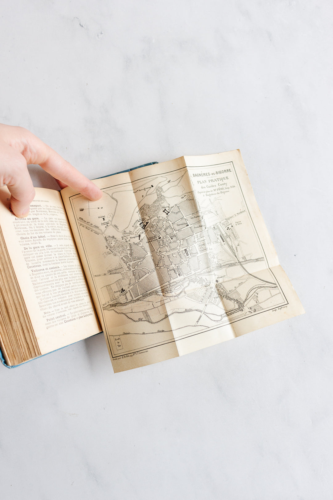 turn of the century French “guides conty” travel guide book, “bords de la loire”