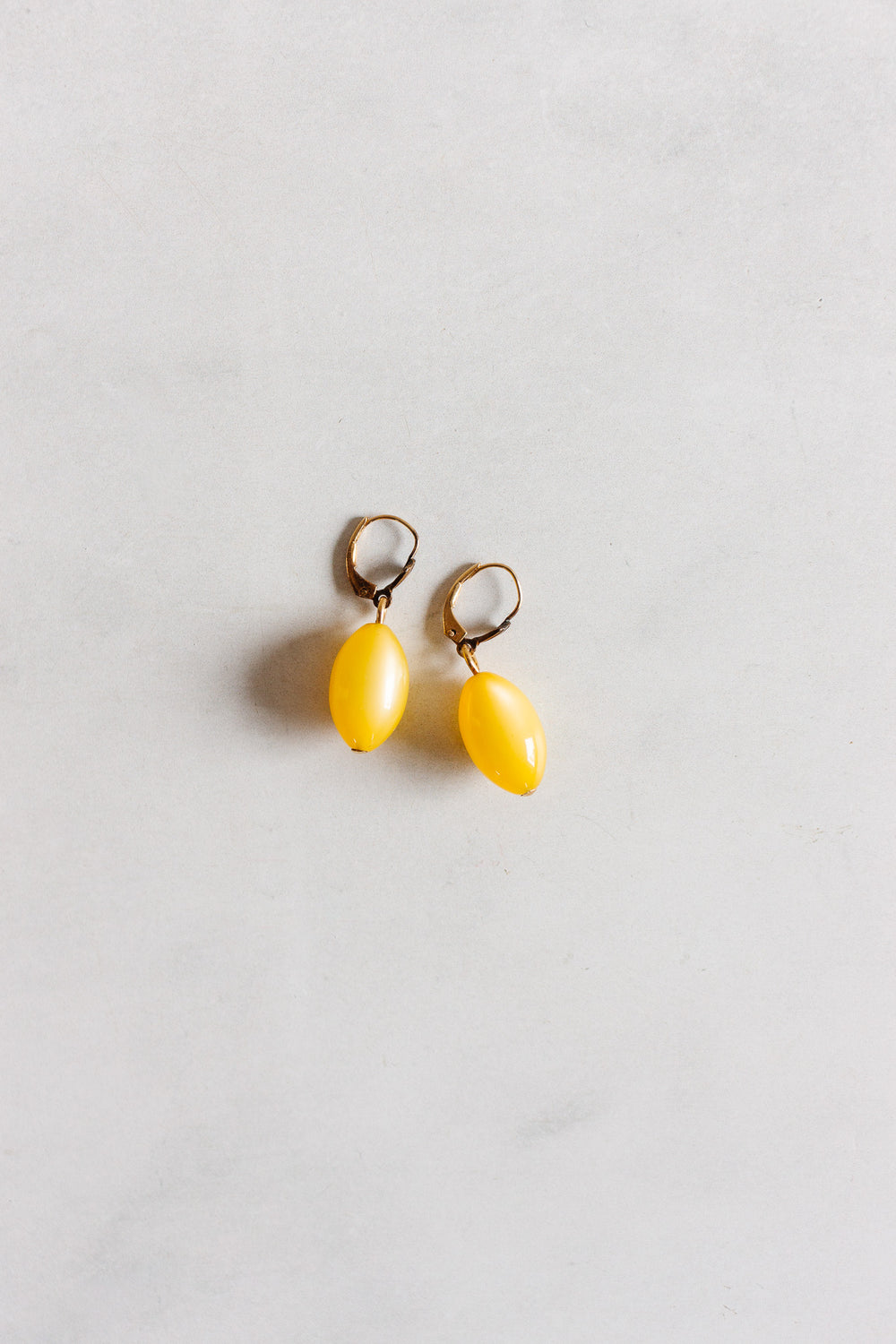 vintage English 14k gold aventurine drop earrings