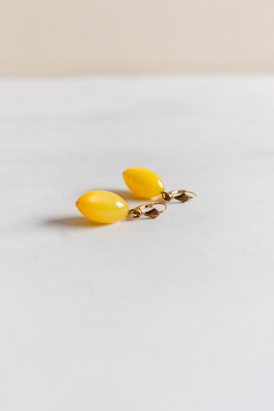 vintage English 14k gold aventurine drop earrings