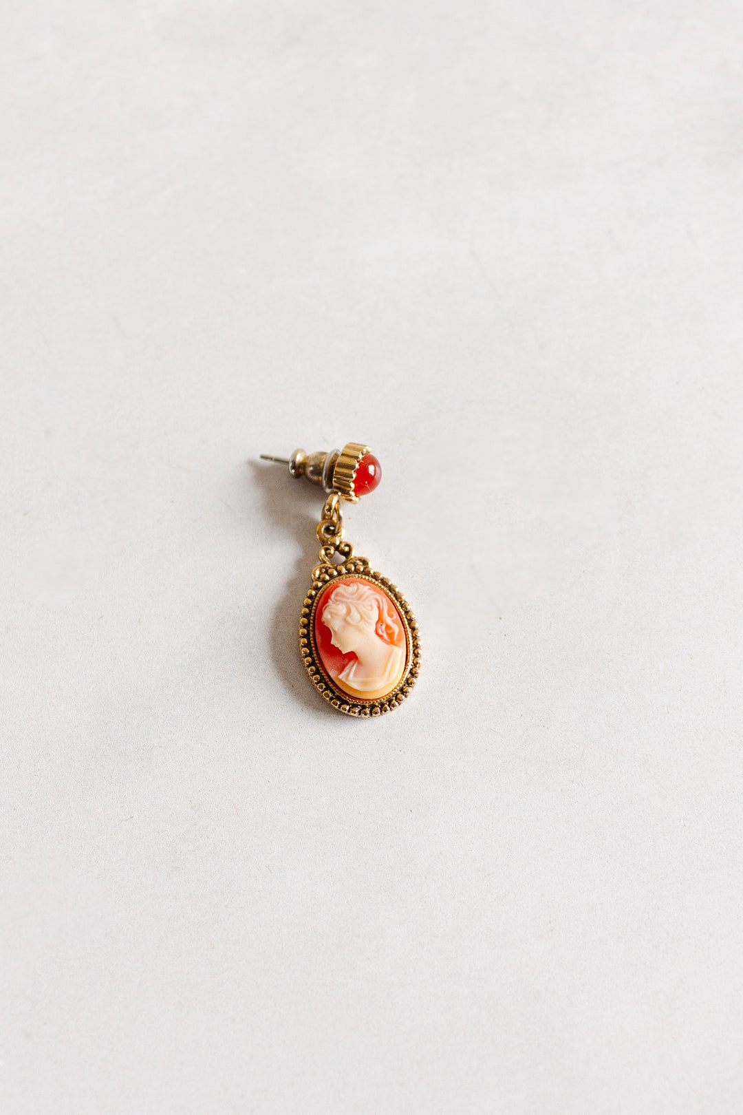 vintage English carved shell cameo earrings