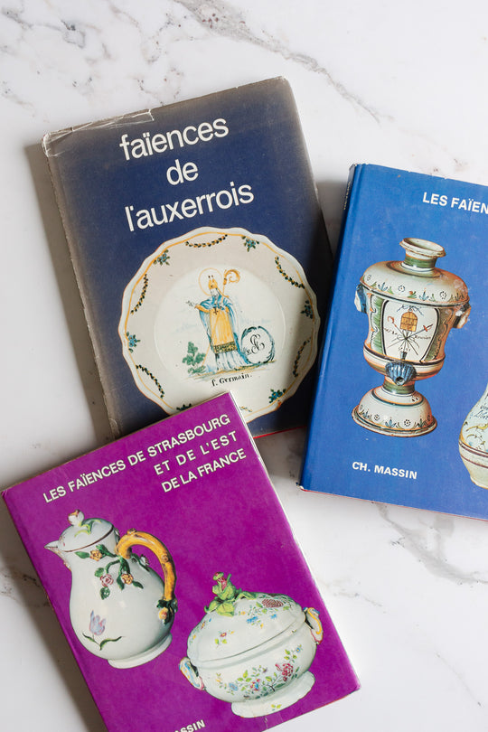 vintage french "faïencerie"  book collection