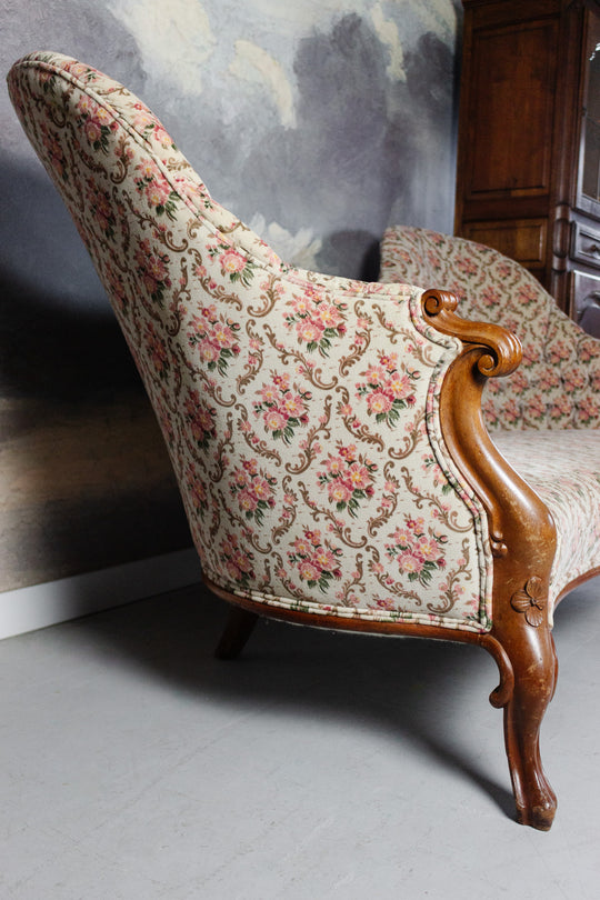 antique english double spoon button back settee