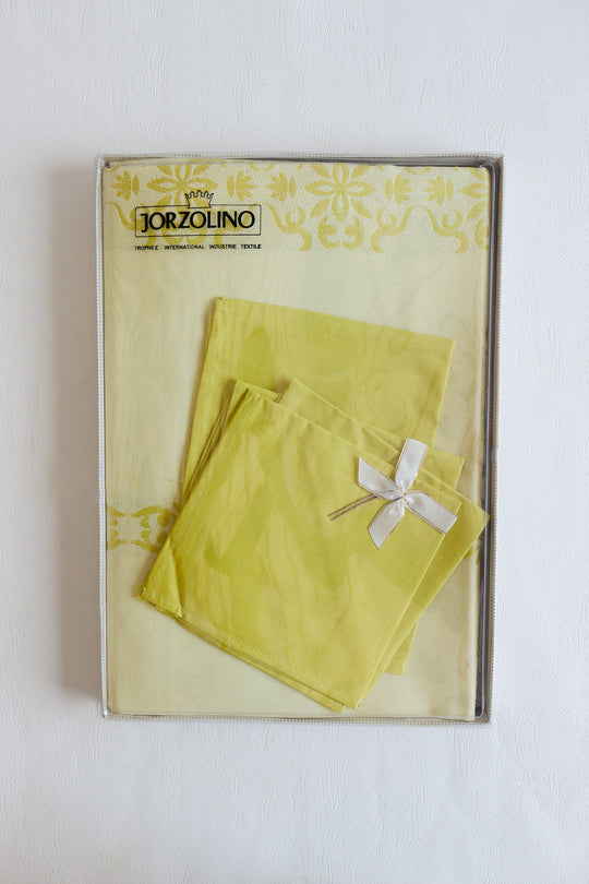 vintage Jorzolino damask tablecloth set