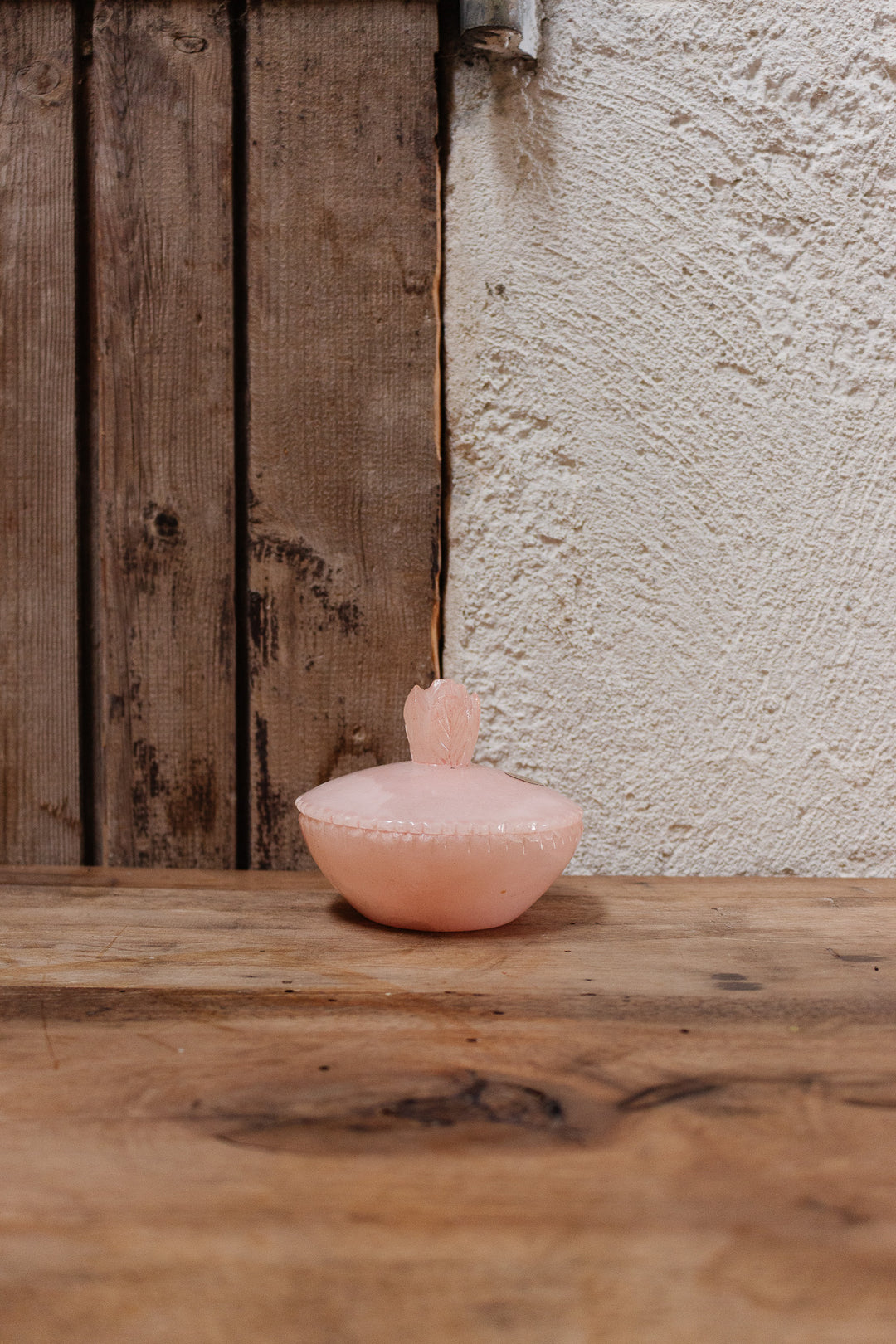 vintage spanish carved pink Alabaster boudoir rose lidded dish