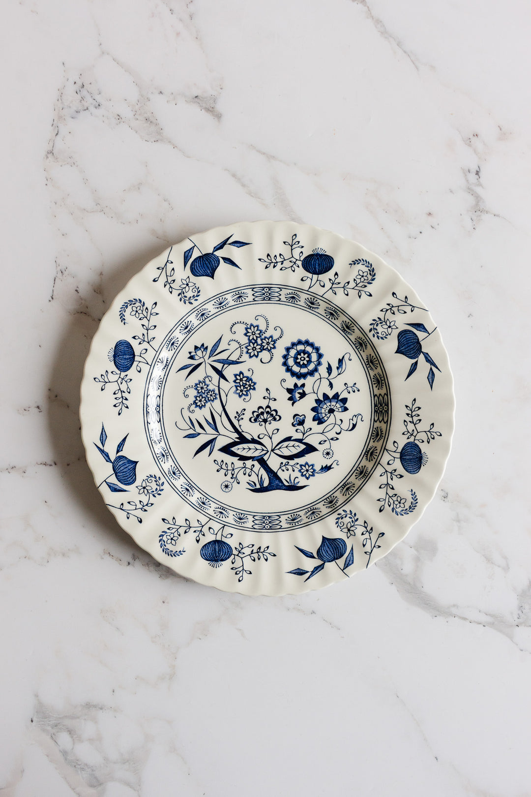mix and match series of "assiettes dépareillées" - shades of blue
