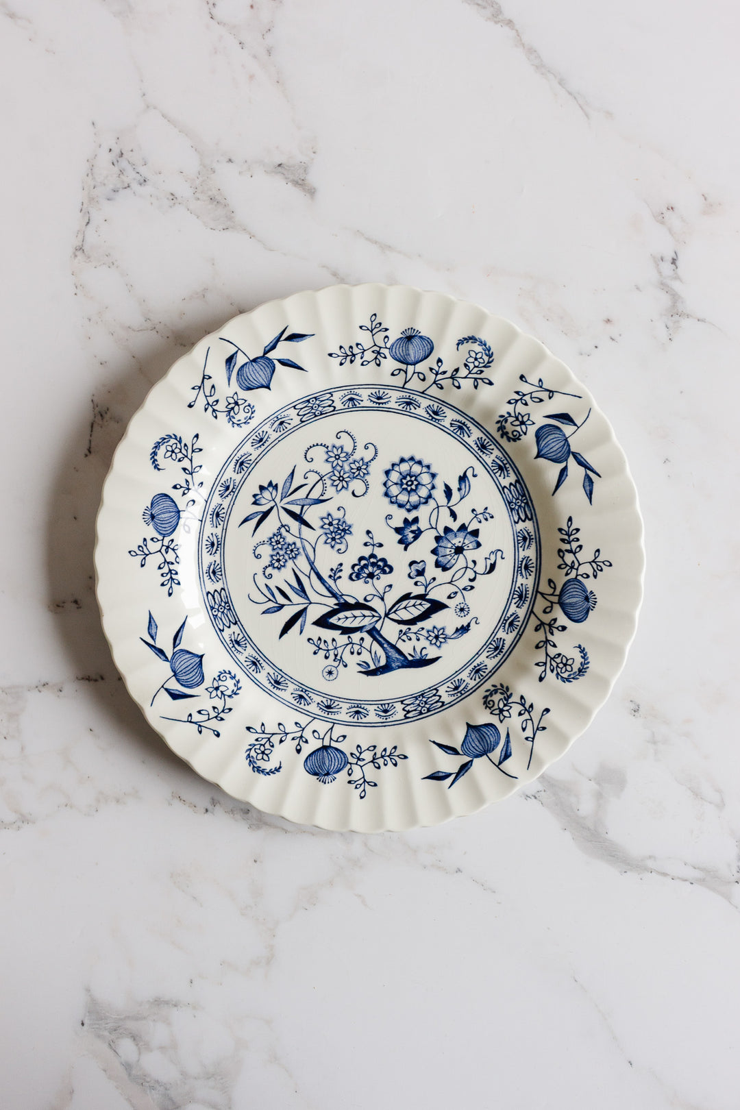mix and match series of "assiettes dépareillées" - shades of blue