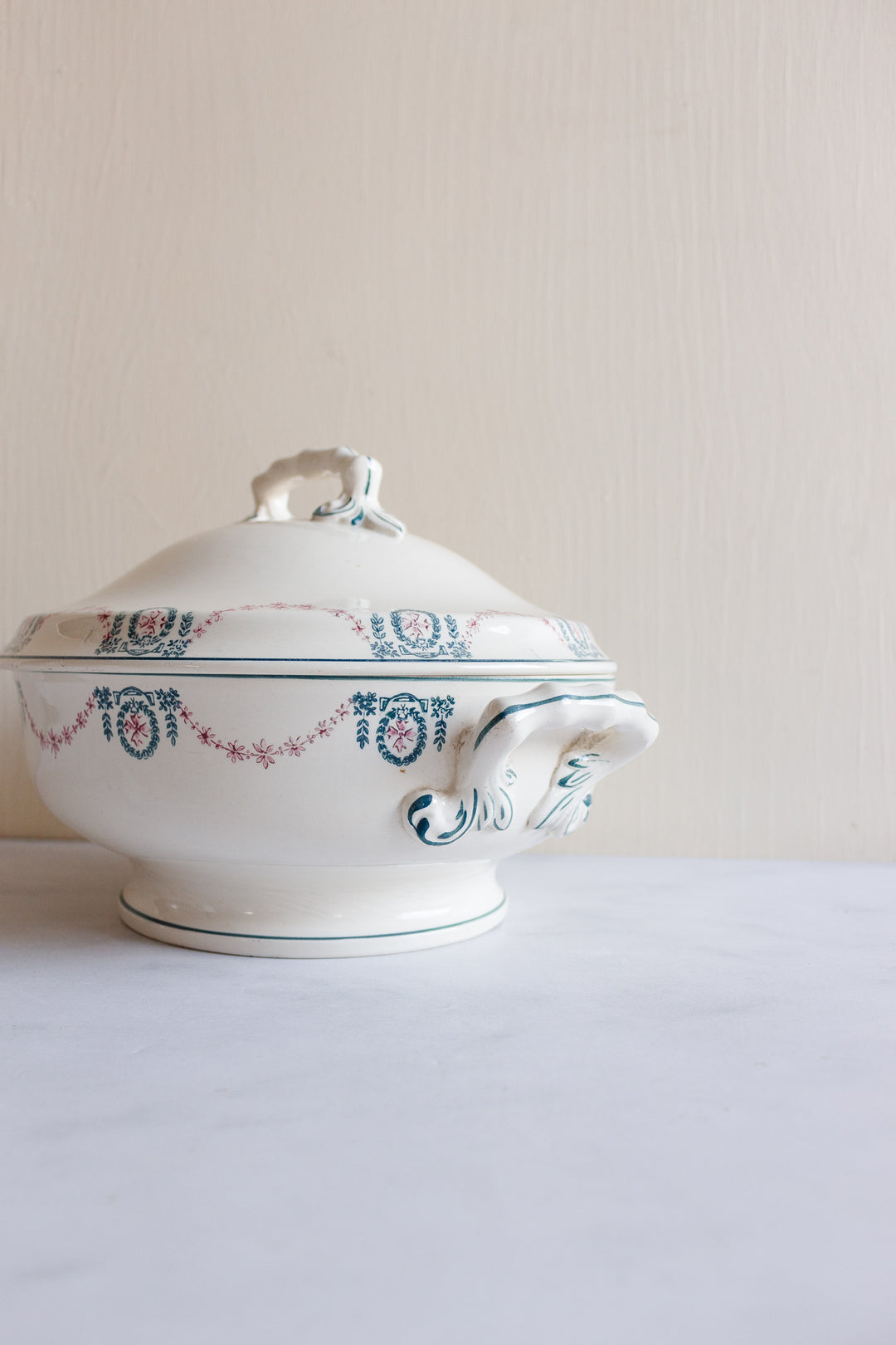 antique french transferware soupière "moselle"