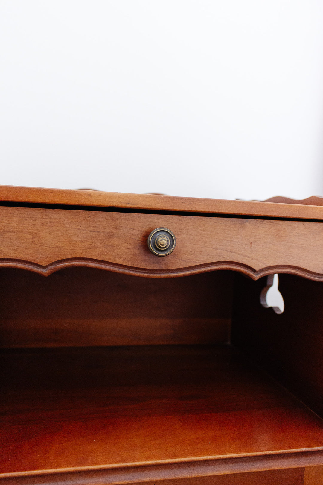 pair of 1970s French Louis XV style nightstands