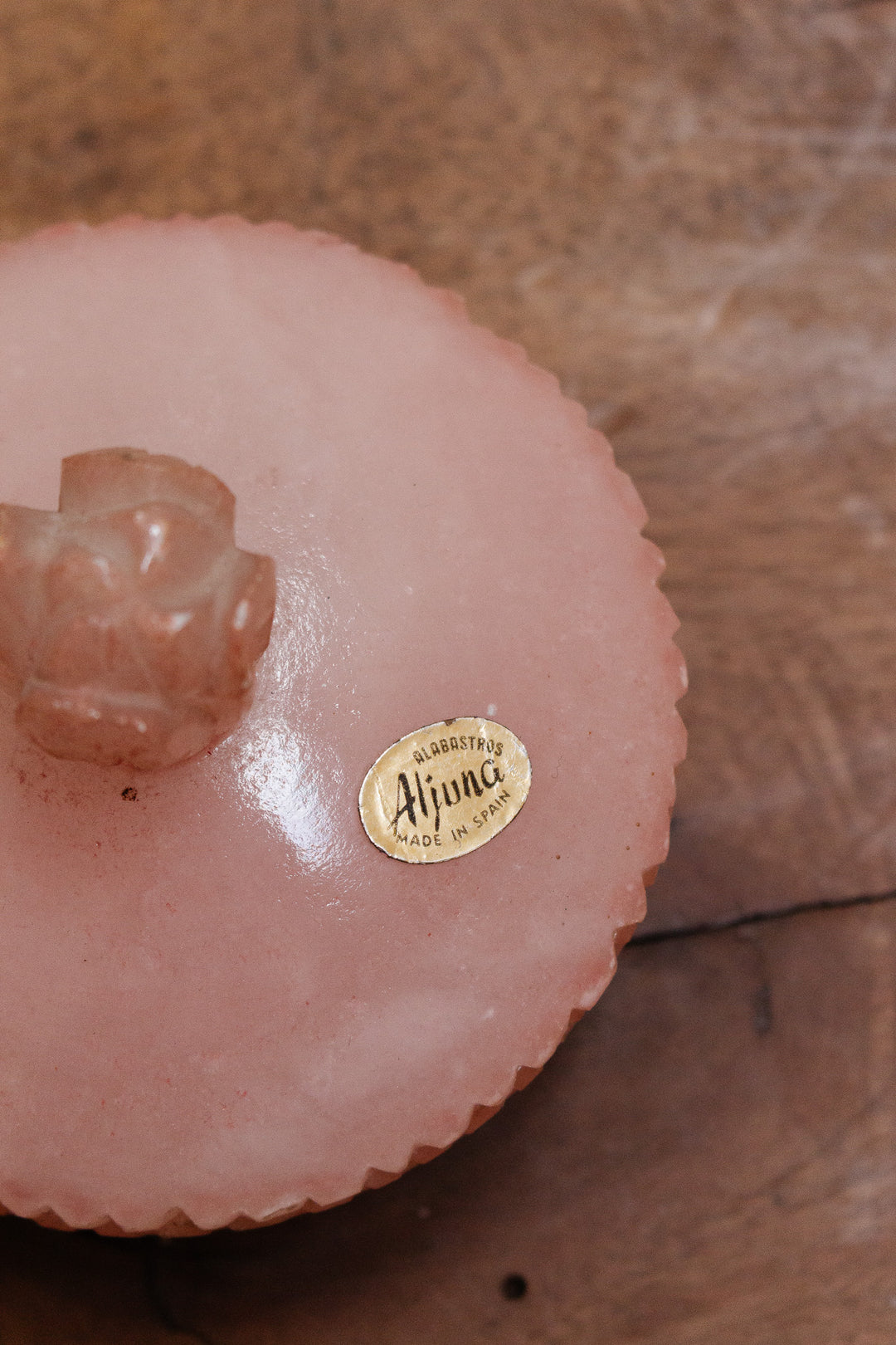 vintage spanish carved pink Alabaster boudoir rose lidded dish