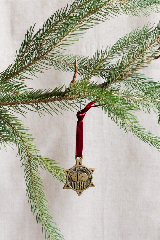 rare 1920s french étoile "hotel parmentier" brass key fob