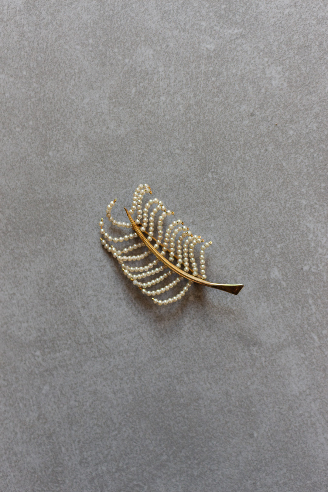 collection of 4 vintage french brooches i