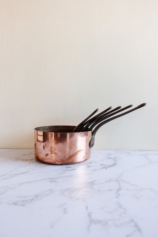 set of 5 vintage french graduated copper pots