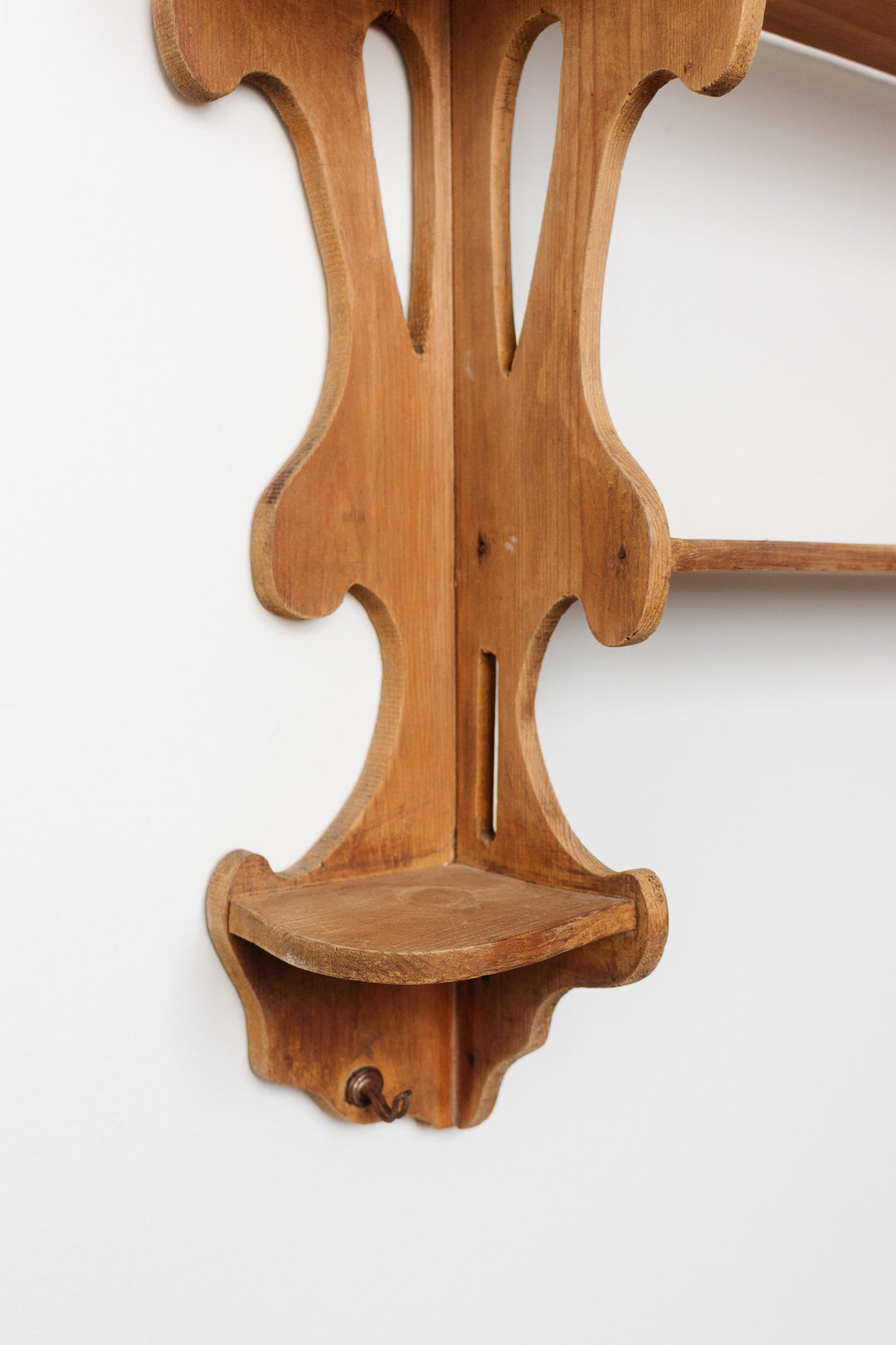 vintage french farmhouse wall mounted shelf