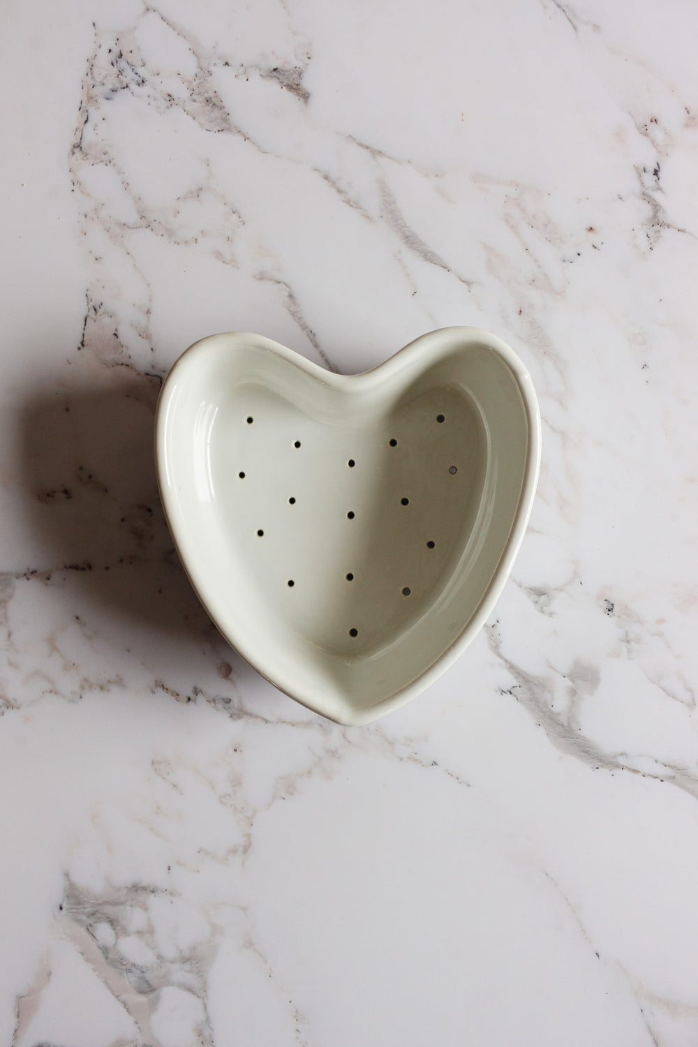 vintage French porcelain heart “faiselle” cheese mold