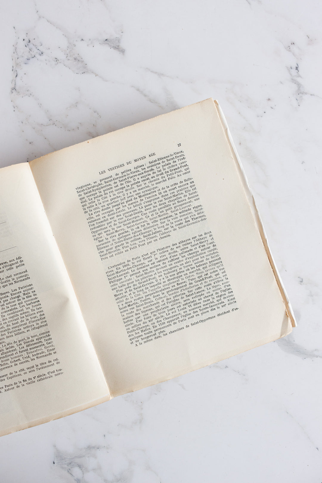 1930s book "Paris" by henry bidou