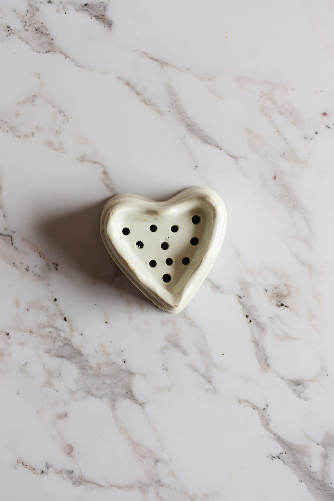 vintage French porcelain heart “faiselle” cheese mold