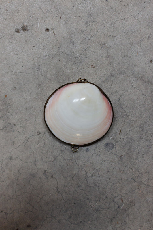 vintage french coquillage trinket box