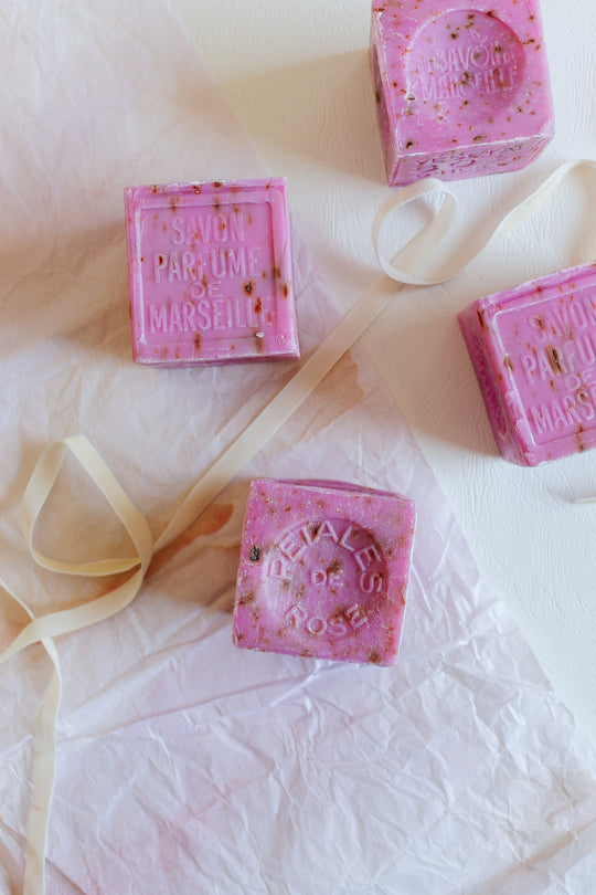 savon de marseille, rose