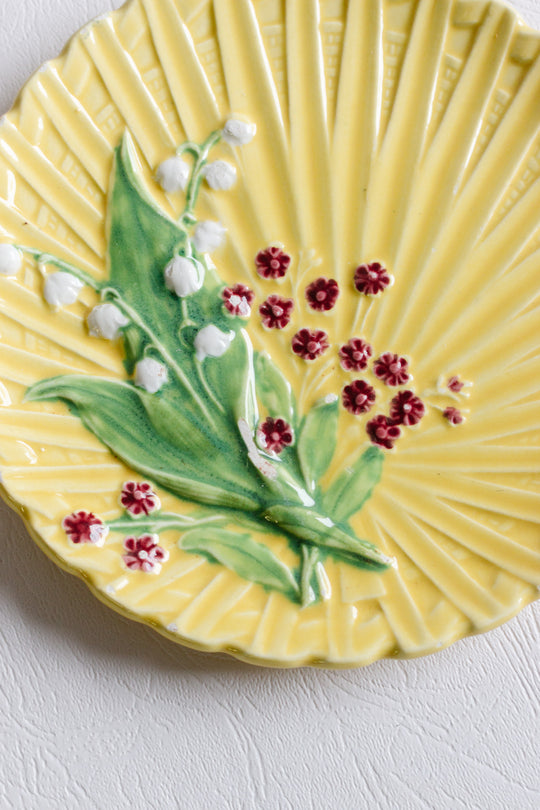 1950s schramberg majolica dessert plates, set of 6 (+1 spare)