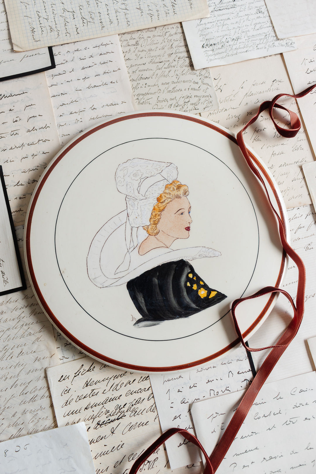 vintage french breton faience cake plate par Ty Breiz