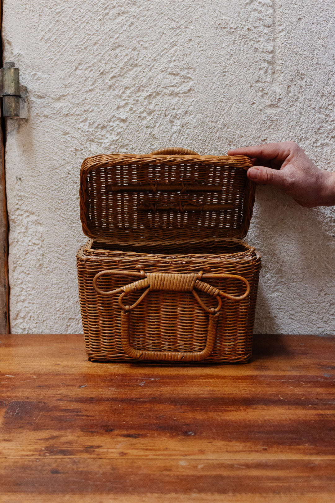 vintage french woven "mercerie valisette"