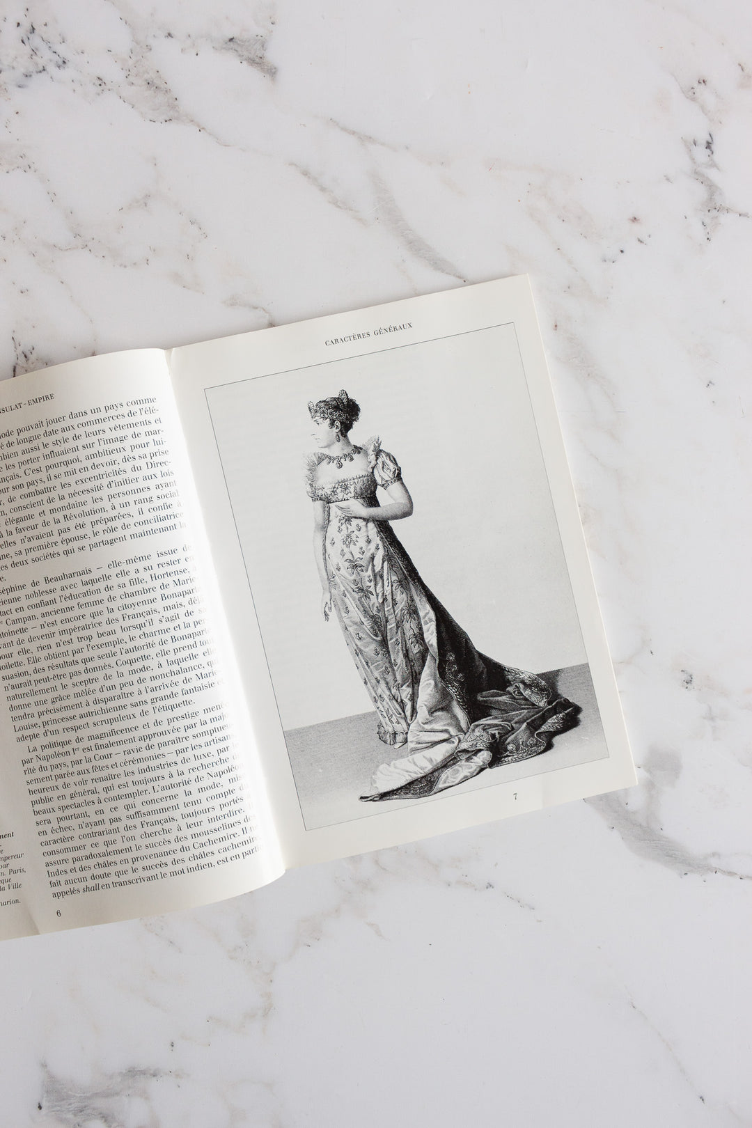 "le costume, consulat empire" vintage french book