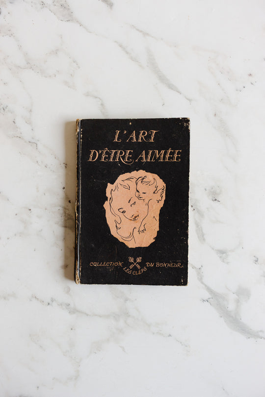 "l'art d'être aimée" french book dated 1948