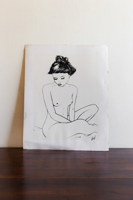 nue assise