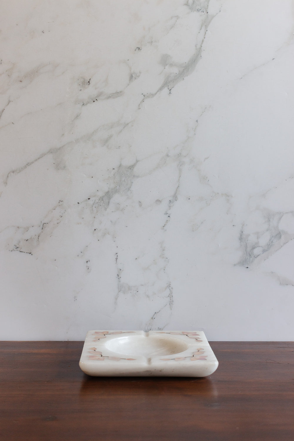 French alabaster ashtray with mother of pearl inlay