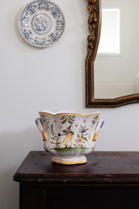 large vintage french moustiers "cache-pot"