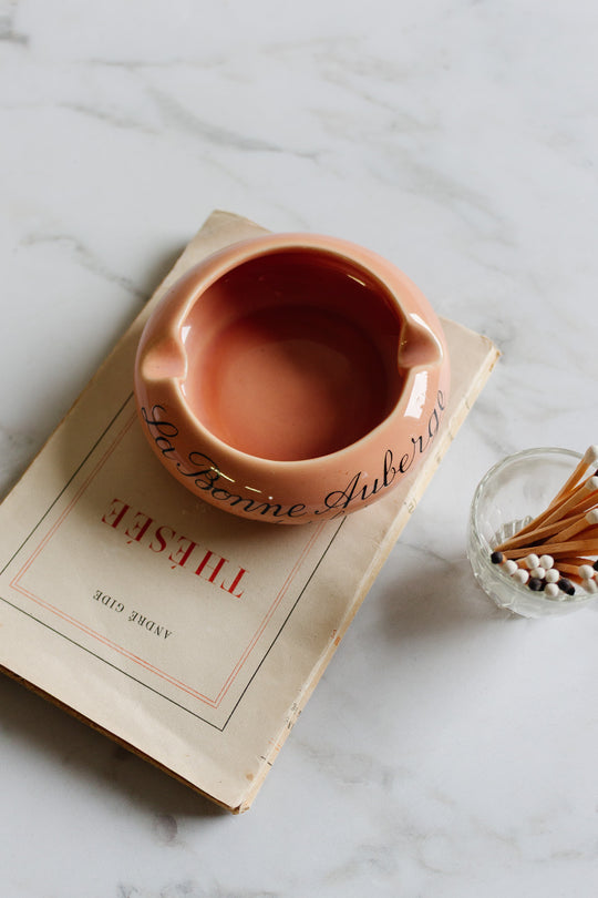 rare salmon pink vintage "la bonne auberge antibes" cendrier