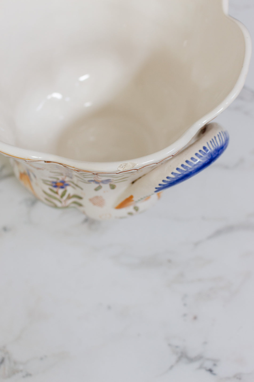 large vintage french moustiers "cache-pot"